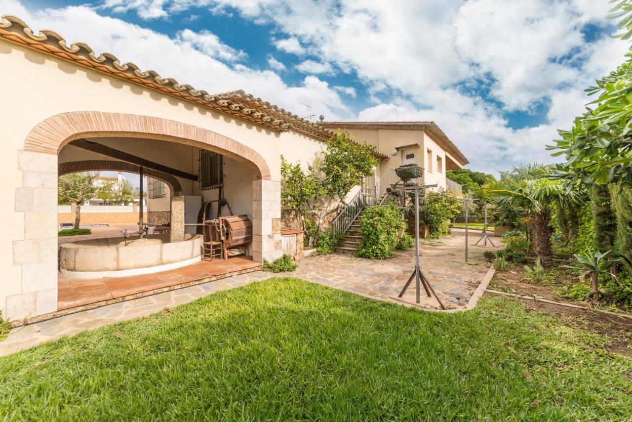 Villa Nuria เลสกาลา ภายนอก รูปภาพ